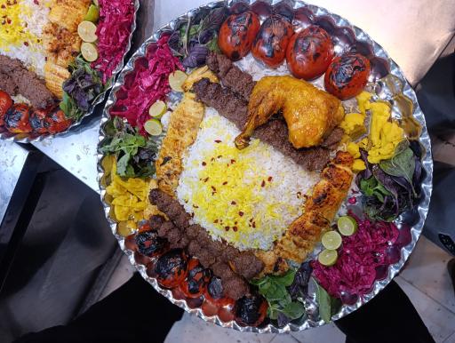 عکس رستوران پارمیس