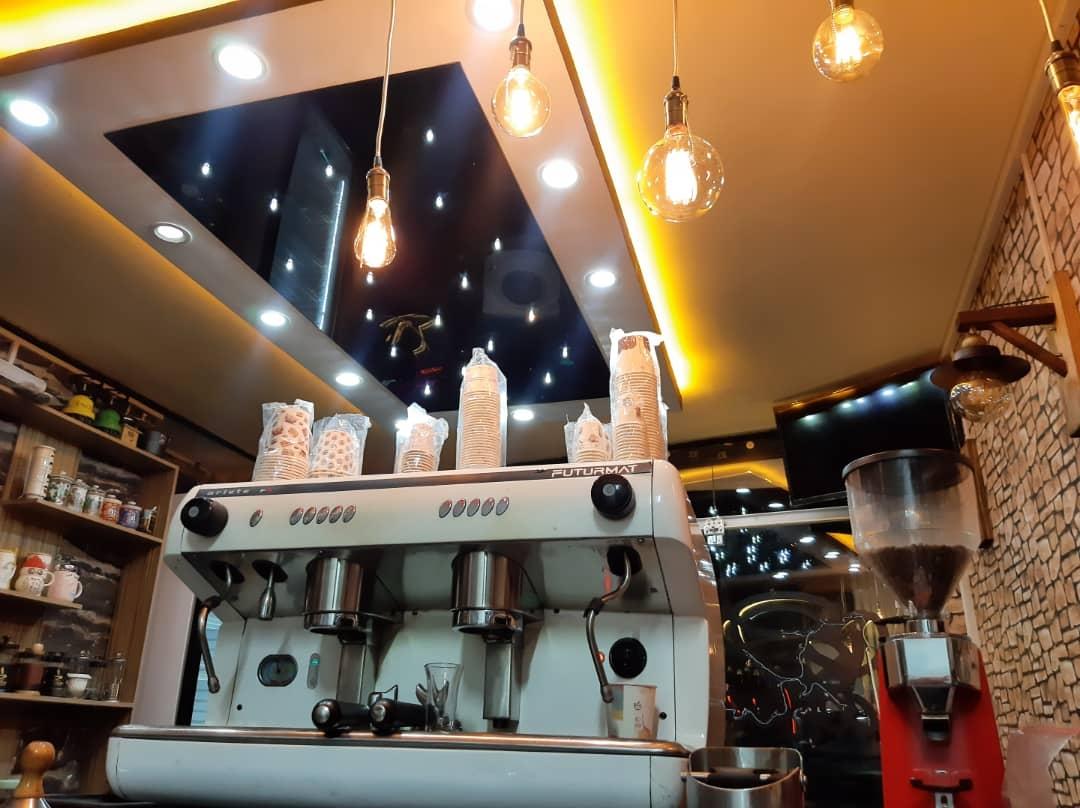 عکس کافه سناتور