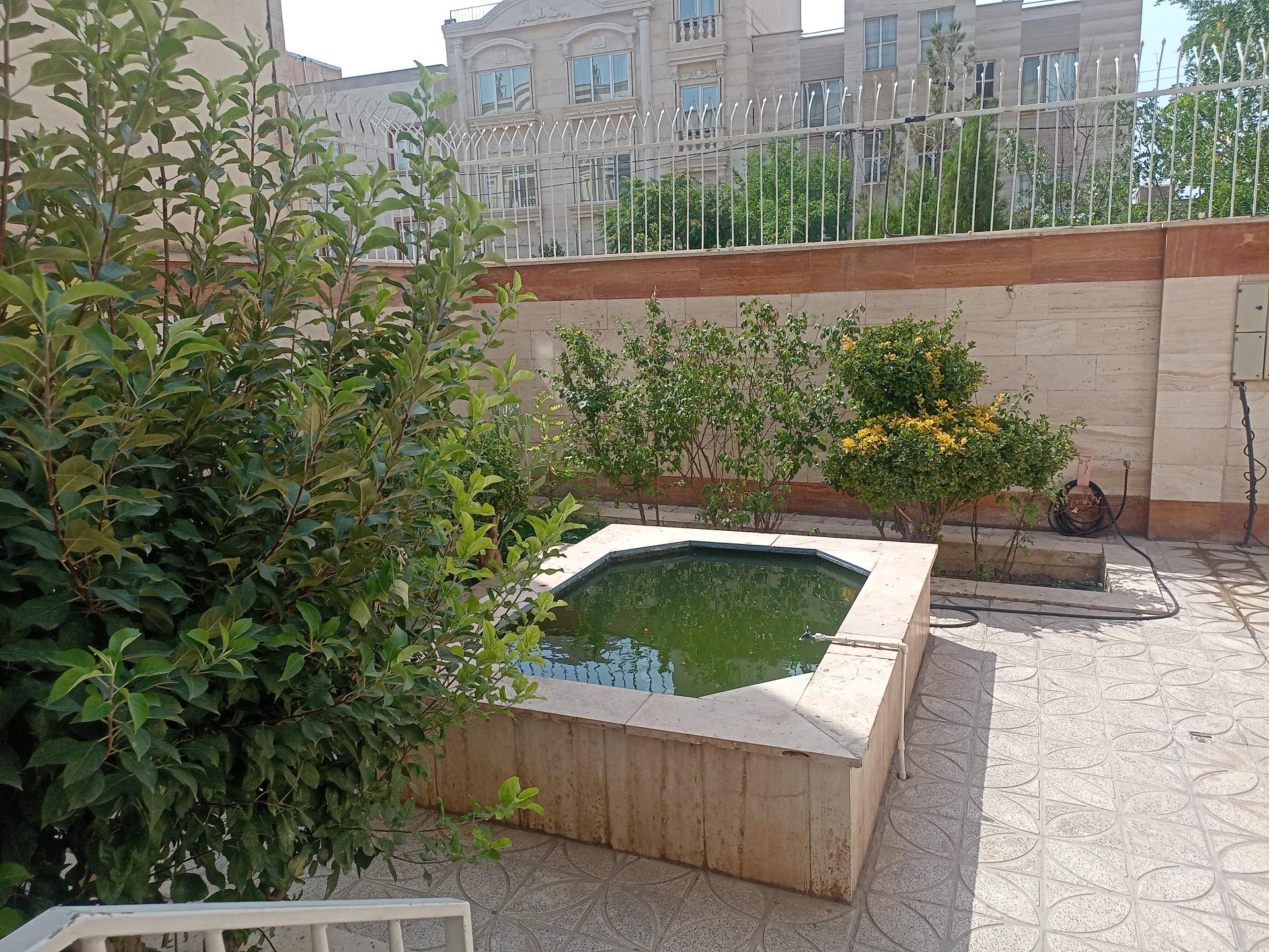 عکس دبیرستان غیر انتفاعی پسرانه پندار