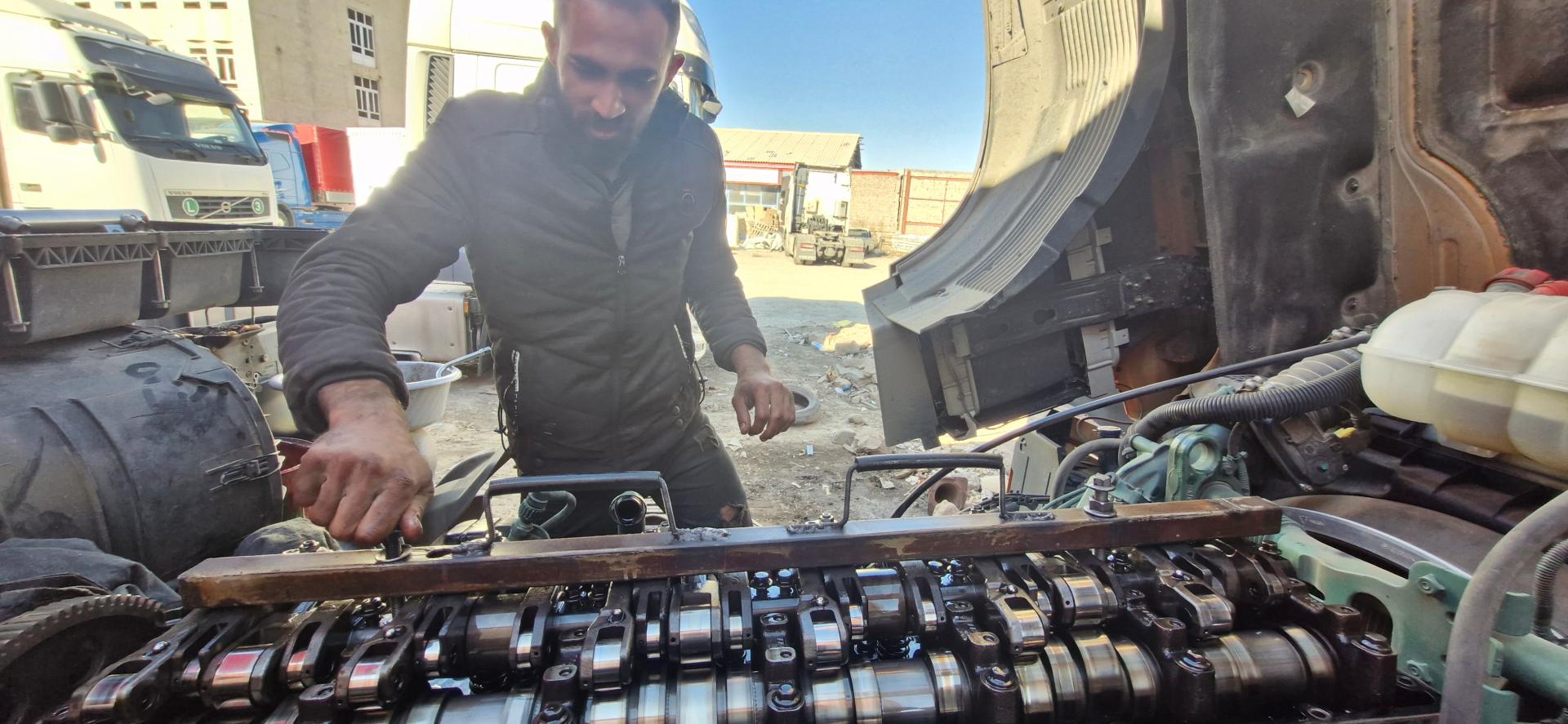 عکس خدمات برق و مکانیکی ولوو، رنو و اسکانیا نسل جدید