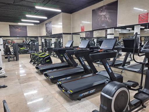 عکس باشگاه بدنسازی رادمهر