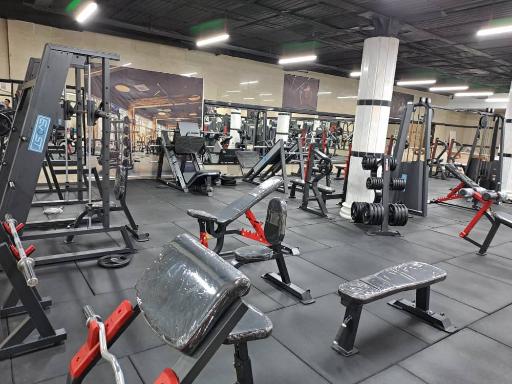 عکس باشگاه بدنسازی رادمهر