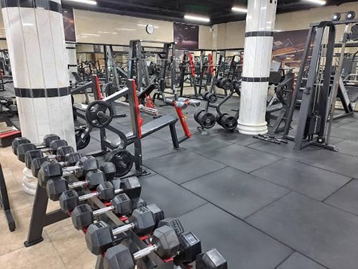 عکس باشگاه بدنسازی رادمهر