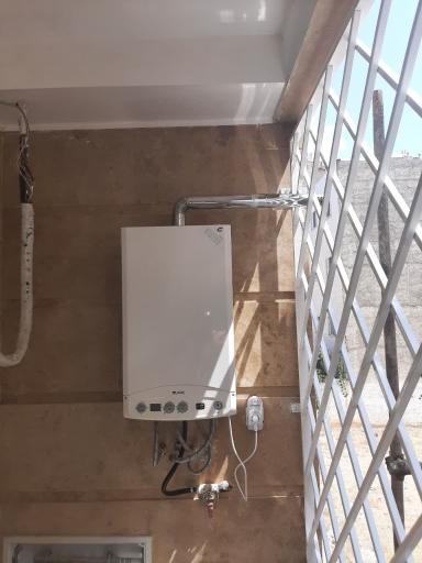 عکس نمایندگی مجاز کریمی