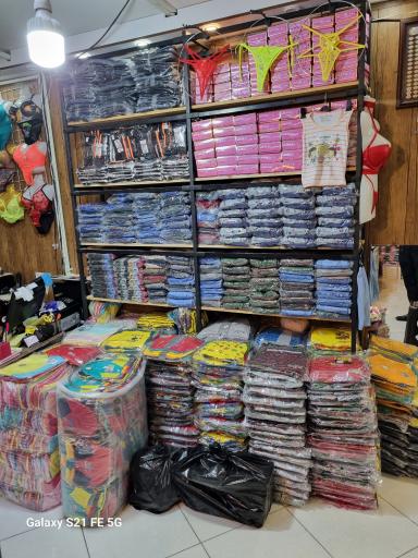 عکس تولید و پخش لباس زیر آذین (زواری)