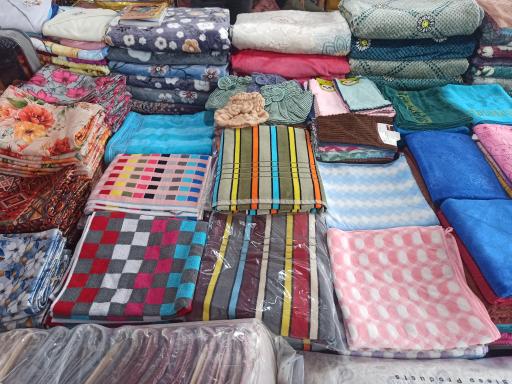 عکس بازار بزرگ ترکمن آریا