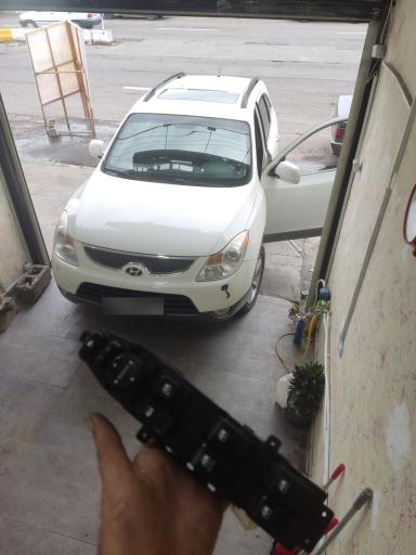 تعمیرگاه فوق‌ تخصصی برق دکتر خودرو