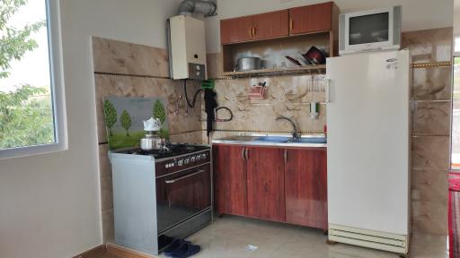 عکس سوییت و اقامتگاه روستایی جوادی اذر