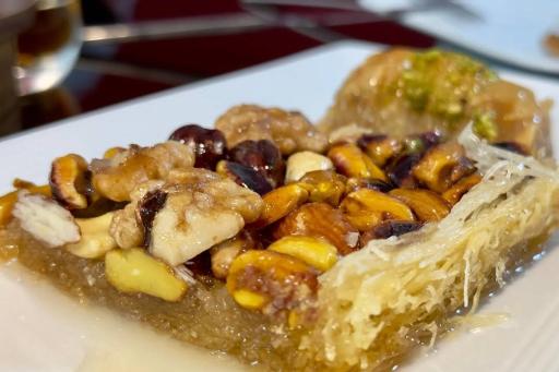 عکس باقلوا شانلی