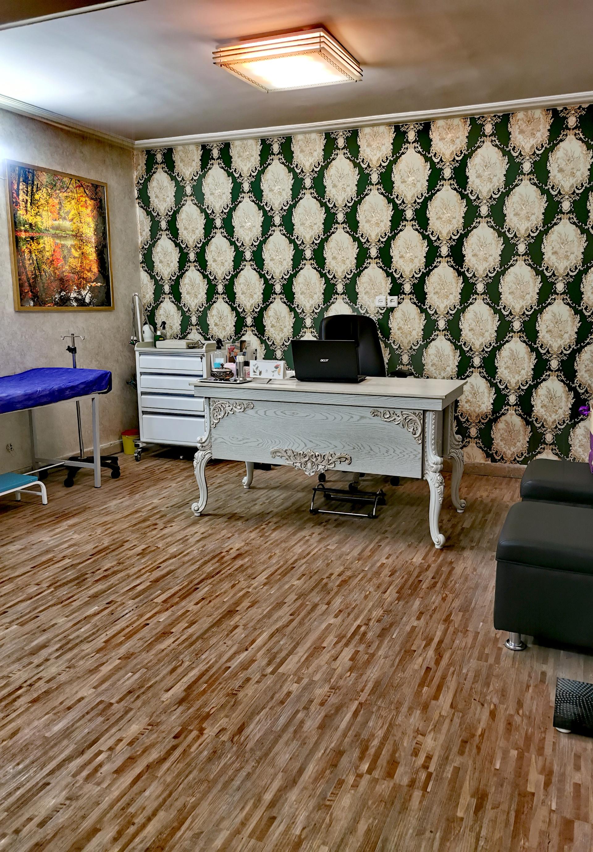 عکس دکتر الناز صمدی صوفی