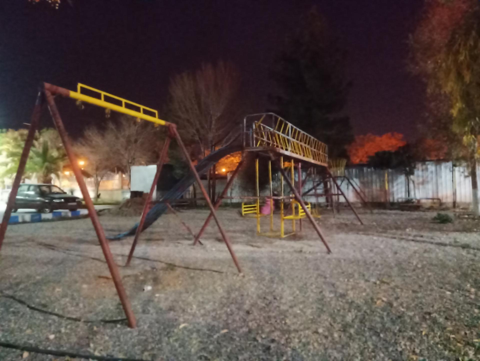 عکس پارک بازی کودکان فروشگاه معلم