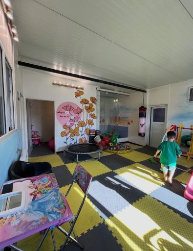 عکس درمانگاه شبانه روزی رادمان