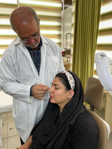 عکس مطب دکتر ابراهیم فهیمی متخصص طب سوزنی 