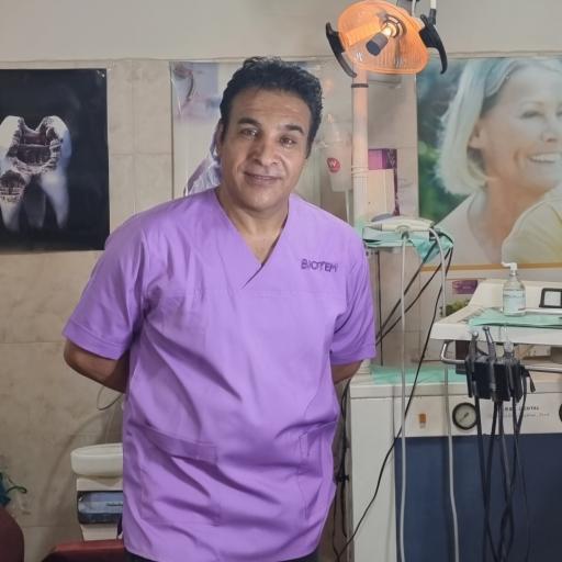 عکس دکتر زبیدی جراح دندانپزشک