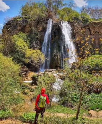 عکس آبشار اوزان شاهین دژ