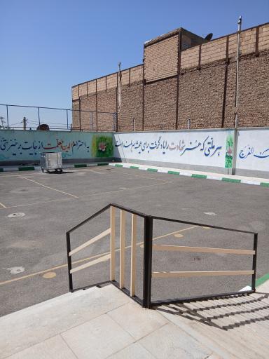 عکس مدرسه شهید شبرو