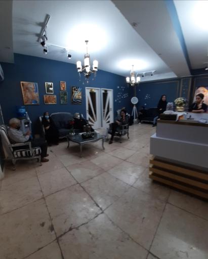 عکس مطب دکتر آقایی متخصص پوست و مو و زیبایی