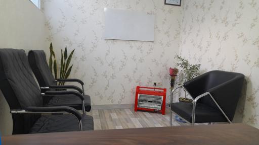 عکس دکتر کریمی وکیل (متخصص مشاوره و روانشناسی)