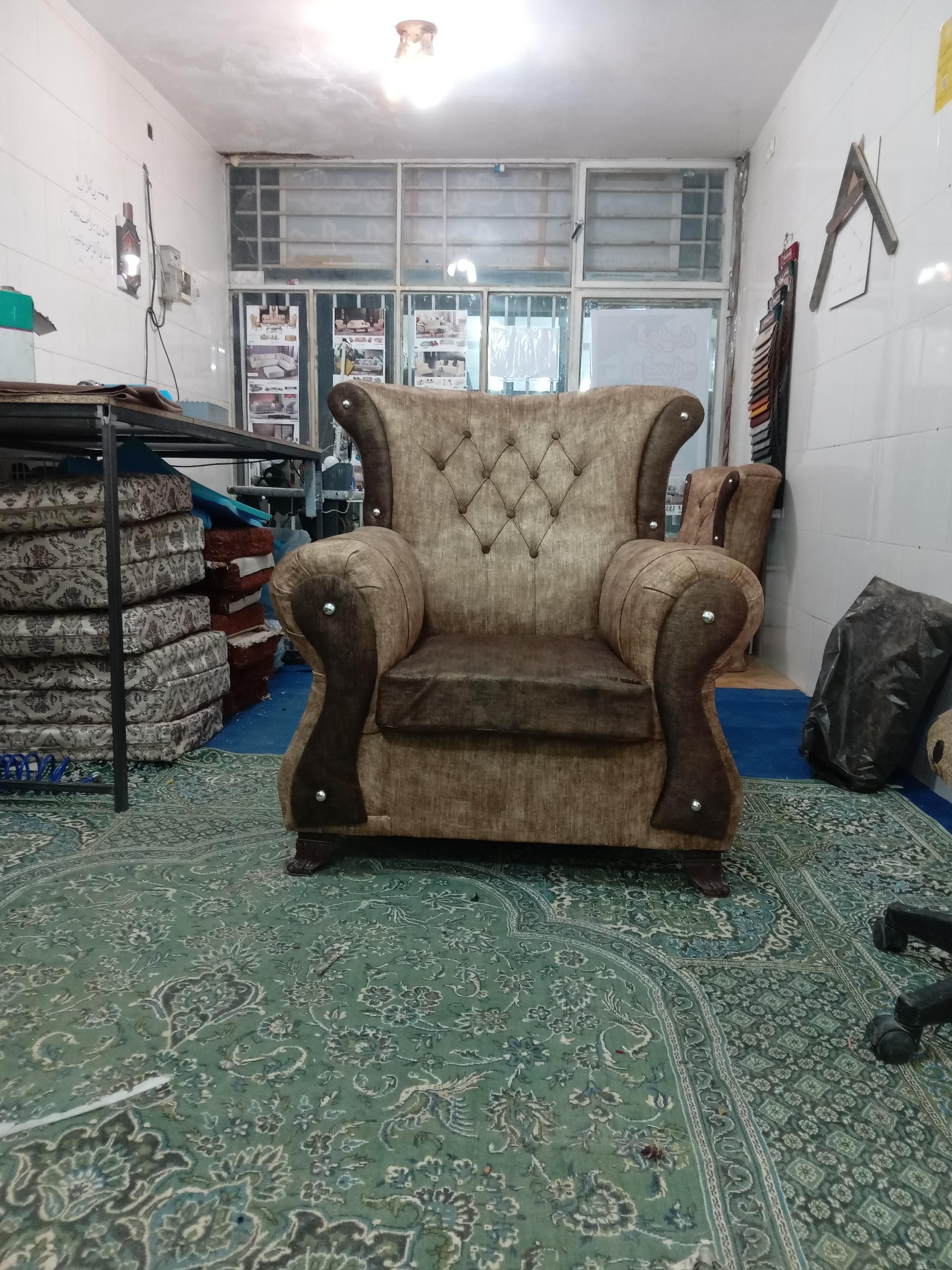عکس تعمیرات و تولید مبلمان سید