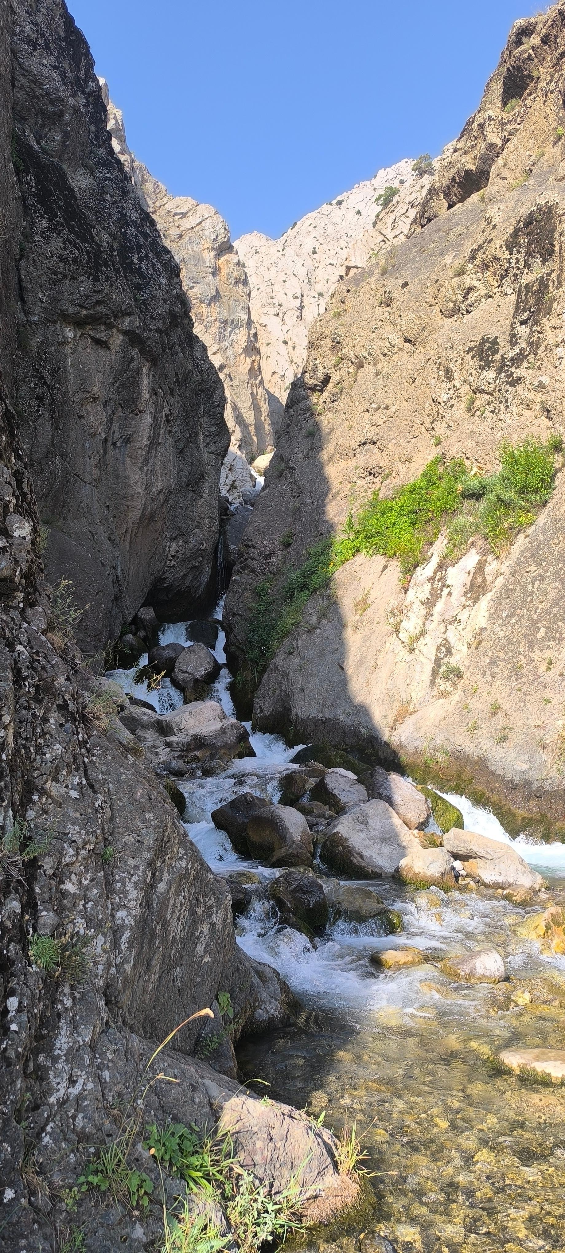 عکس آبشار عروس