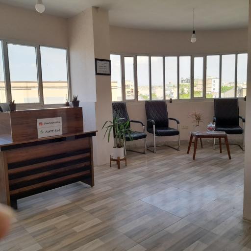 عکس دکتر کریمی وکیل (متخصص مشاوره و روانشناسی)