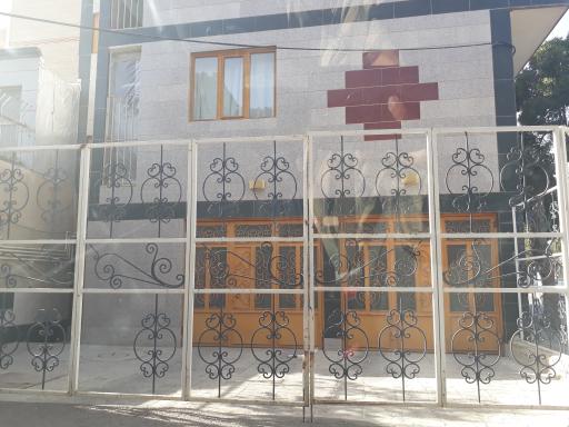 عکس مجتمع مسکونی گلگون