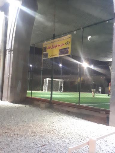 عکس زمین فوتسال سرباز چمن مصنوعی