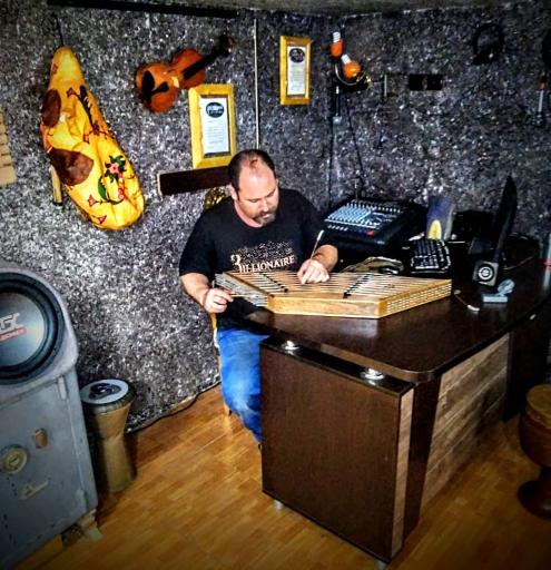 عکس کارگاه سنتورسازی خلیلی