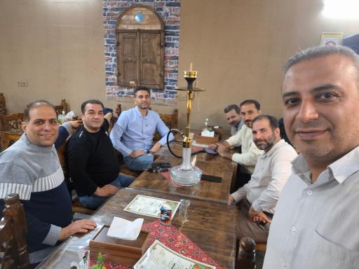 عکس خانم املت آقای دیزی شعبه ۲