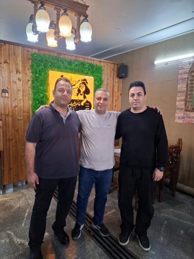 عکس خانم املت آقای دیزی شعبه ۲