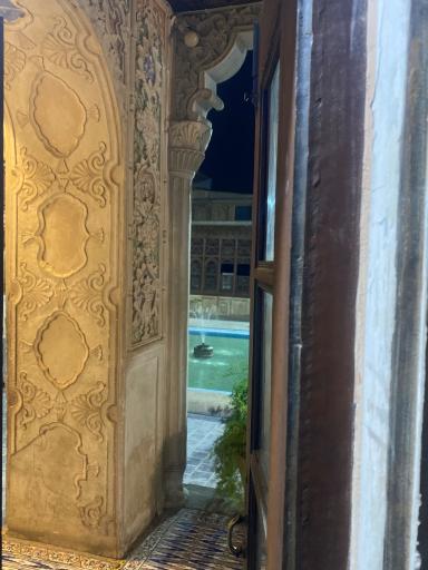 عکس خانه زینت الملک قوامی