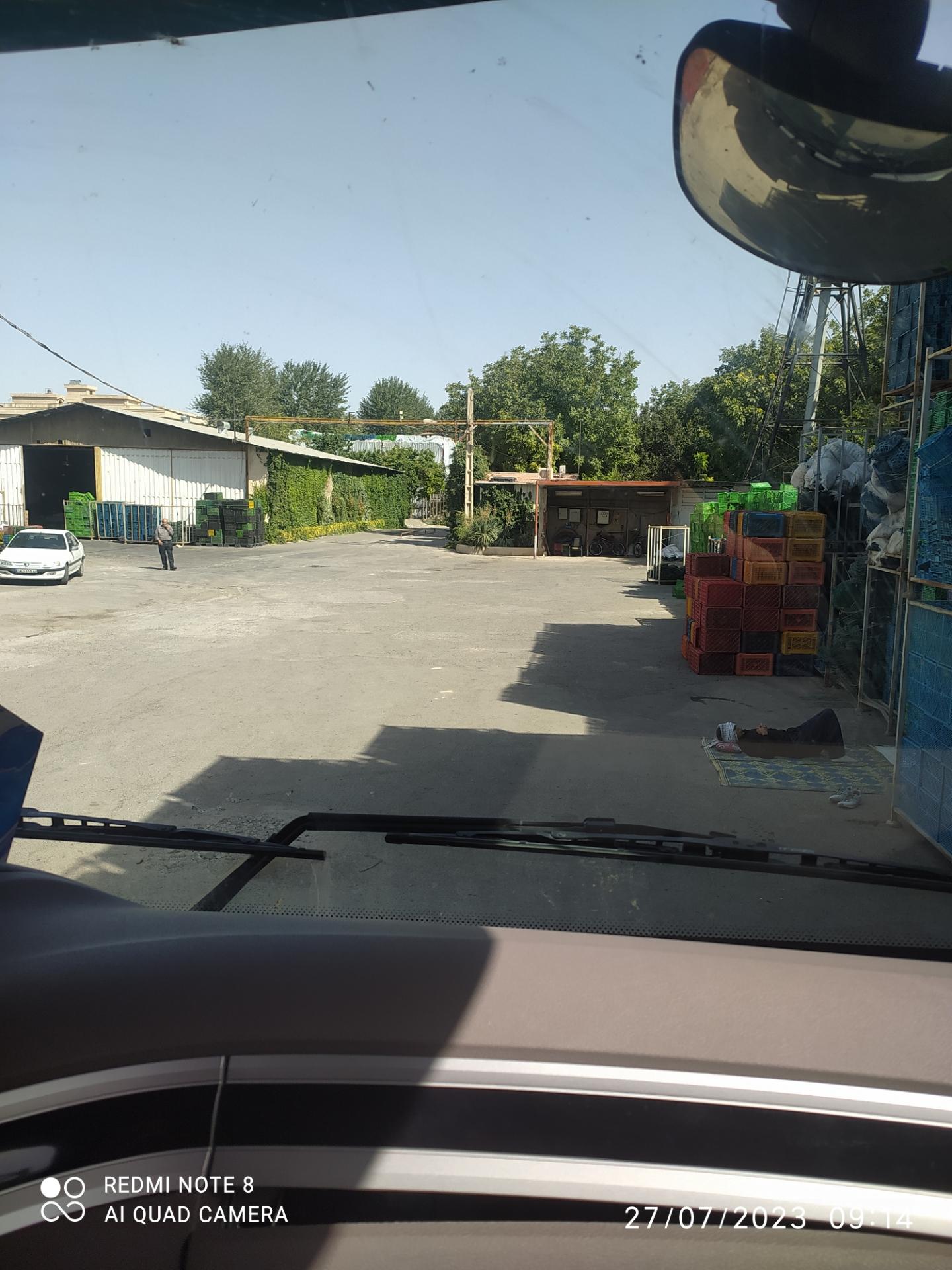 عکس سردخانه نورانی 133