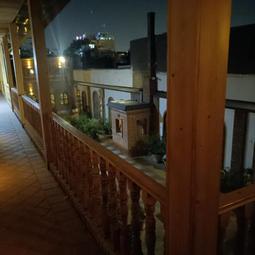 هتل سنتی تخت جمشید 