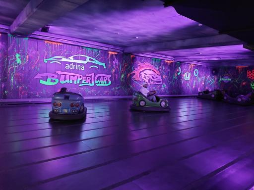 عکس شهربازی واقعیت مجازی آدرینا