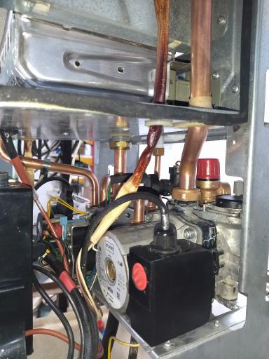عکس تعمیرات تخصصی پکیج و تاسیسات پارس نوین