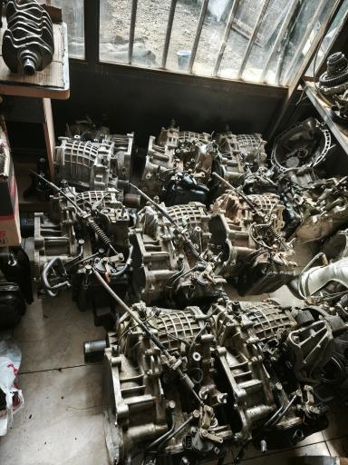 عکس استوک چینی شهرام