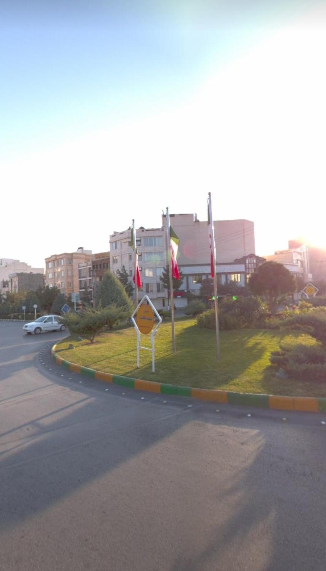 عکس میدان شهید حکمت