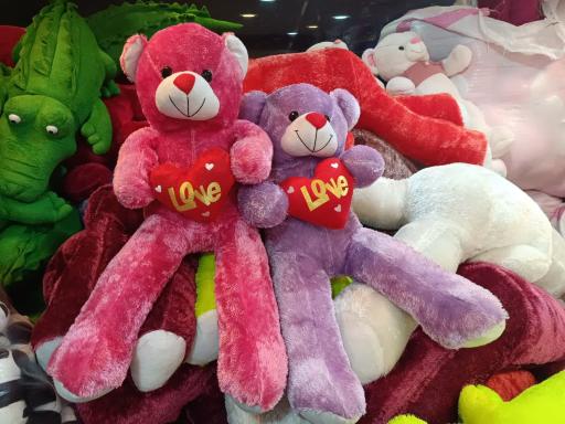 عکس فروشگاه عروسک واسباب بازی