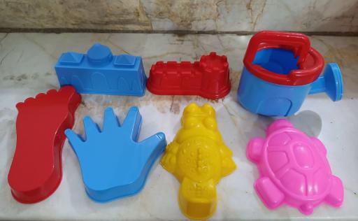 عکس فروشگاه عروسک واسباب بازی