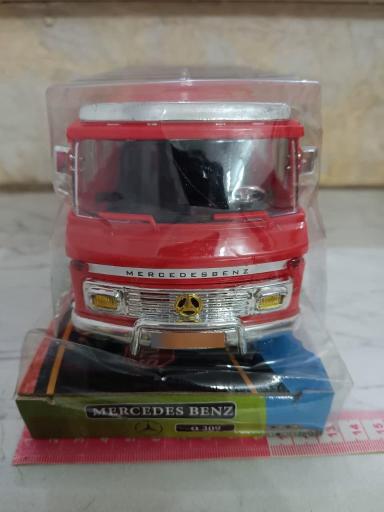 عکس فروشگاه عروسک واسباب بازی