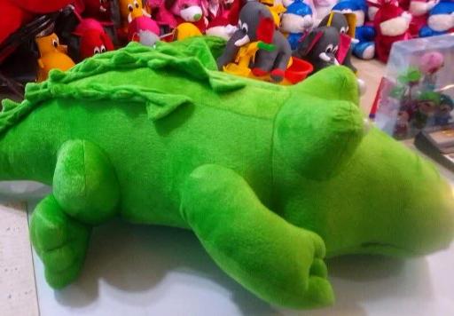 عکس فروشگاه عروسک واسباب بازی