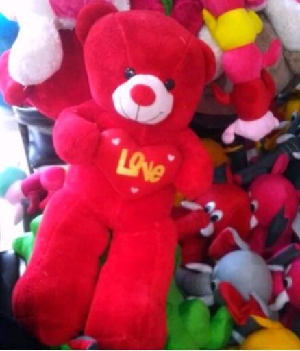 عکس فروشگاه عروسک واسباب بازی