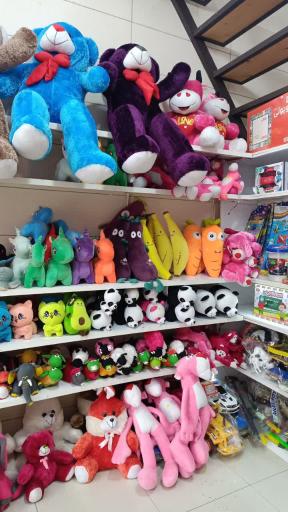 عکس فروشگاه عروسک واسباب بازی