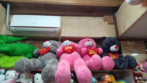 عکس فروشگاه عروسک واسباب بازی