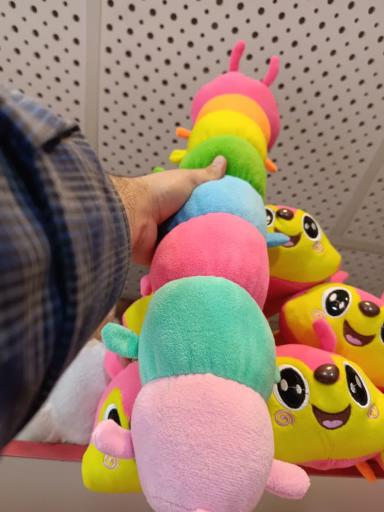 عکس فروشگاه عروسک واسباب بازی