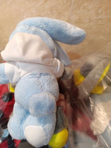 عکس فروشگاه عروسک واسباب بازی