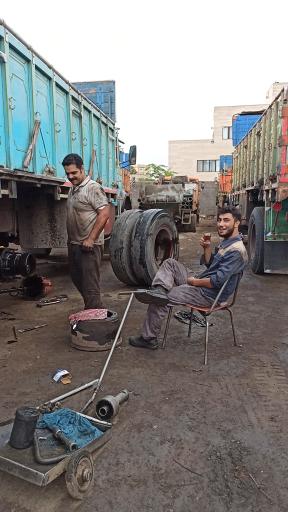 گاراژ ولیعصر 