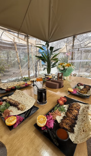 عکس کافه گل کوبا