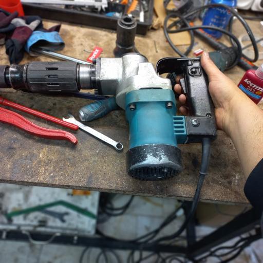 عکس تعمیرات چی ابزار