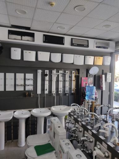 فروشگاه قهرمان